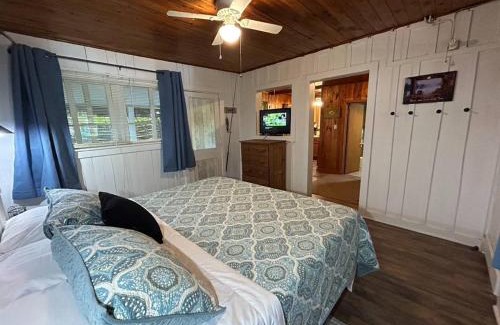 Valley Hill Apartment | Mountain Lake Cottages