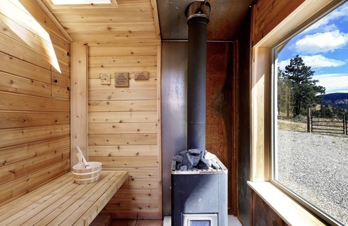 Idaho Springs House | Mountain Liv’n Modern 100% Off-grid Home with Amazing Views