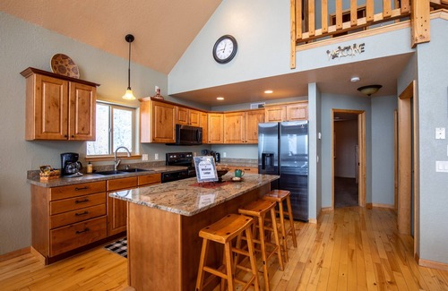 Lead Cabin | Mountain Lodge~ATV Trails~Hiking~Beautiful View