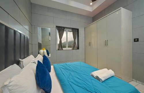 Kurvande Villa | Mountain Majesty Villa by Tropicana Stays