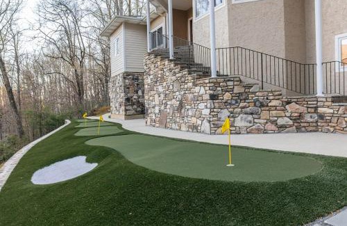 Skyland House | Mountain Mansion Estate Luxurious Family Fun