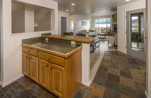 Big Sky House | Mountain Modern 3-Bedroom Townhome Retreat