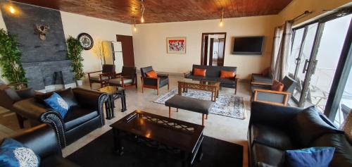Murree House | Mountain Retreat at Afgan Lodge