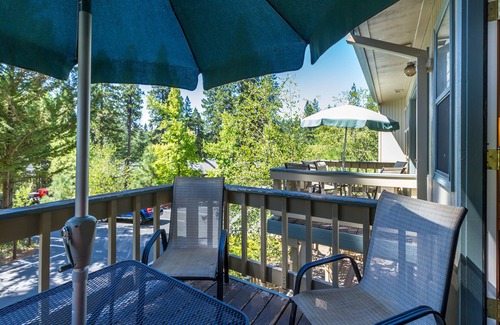 Arnold Apartment | Mountain Retreat Resort