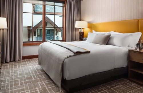 Vail Condo | Mountain Retreat! Ritz Carlton Club-2 Bedroom Residence