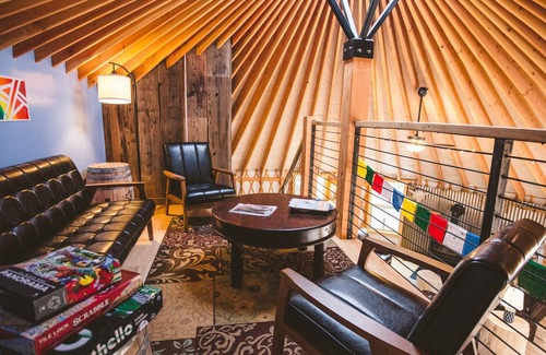 Bozeman House | MOUNTAIN ROUNDHOUSE - 16 MILES FROM MAIN STREET BOZEMAN