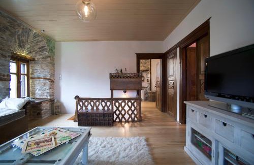 Mouresi House | Mountain's Secret