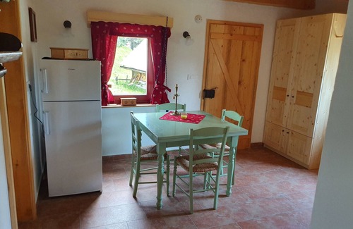 Studor House | Mountain House, a perfect location for hiking and mounteniring.