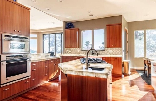 Genesee House | Mountain Top Luxury Home, Views, Red Rocks, Groups, Span