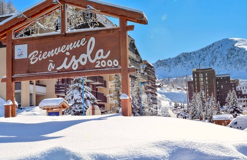 Isola Apartment | Mountain view at Isola 2000! #B120