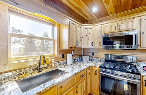 Murphy Cabin | Mountain-view cabin with screened deck, dog-friendly yard, firepit & fireplace