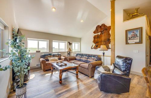 Elizabeth House | Mountain-View Colorado Getaway on 40 Private Acres