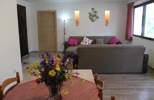 Salakos House | Mountain view Holiday in Salakos, Rhodes