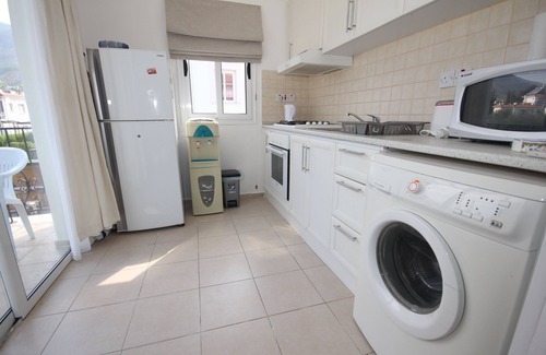 Kyrenia District Apartment | Mountain View Rooftop Apartment