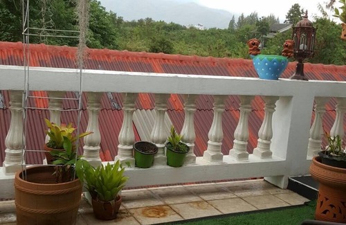 Pa Daet House | Mountain view room L, Near amenities