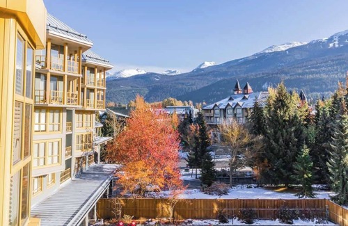 Whistler Cay Heights Apartment | Mountain View Studio in Whistler Village