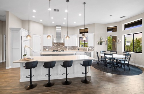 Phoenix House | Mountain Views, 21min to Lake, Hot Tub