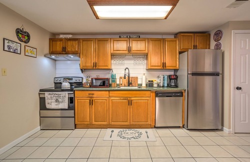 Sciota Cottage | Mountain Vista Lodge w/hot tub & arcade