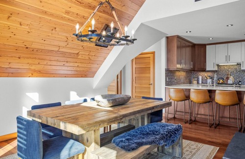 Canmore Apartment | Mountain Vista Luxury Penthouse