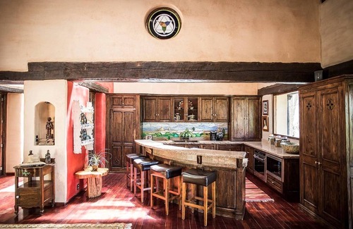 Villamar House | Mountain Yoga & Meditation Hacienda