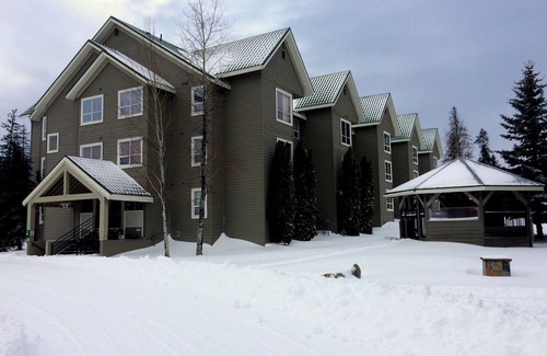East Kootenay Condo | Mountainside Condo At Fernie Alpine Resort