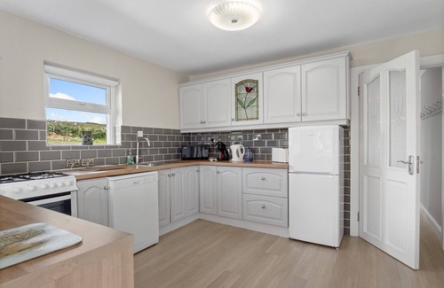 Connemara House | Mourneen Cottage