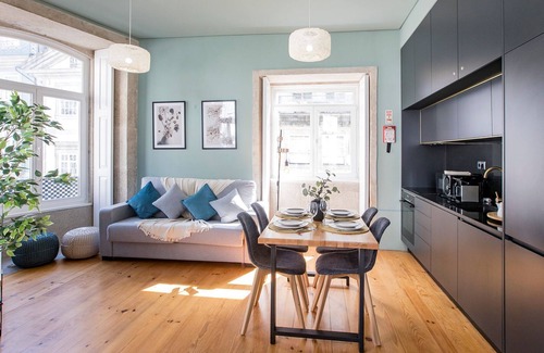 Sao Nicolau Apartment | Mouzinho 1BR w/AC in City Center by LovelyStay