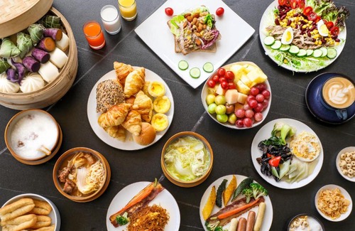 Futian CBD Hotel | Moxy Shenzhen North Station