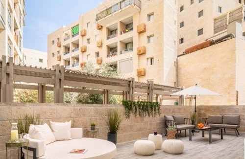 Nachlaot Apartment | Mr. Agrippa - By TLV2GO