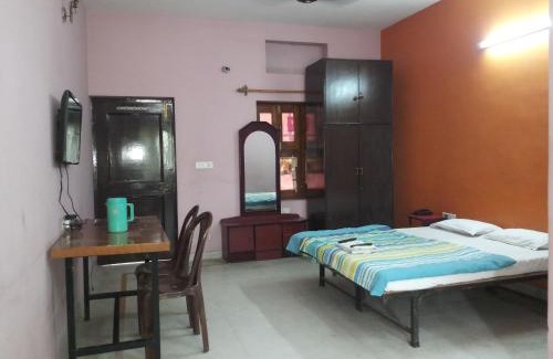 Gwalior Hotel | Mrignayani