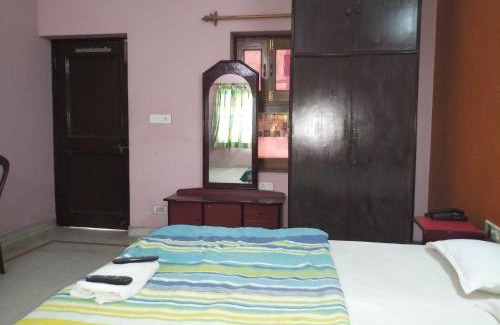 Gwalior Hotel | Mrignayani