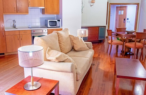 Linda-a-Velha Apartment | MS Aparthotel