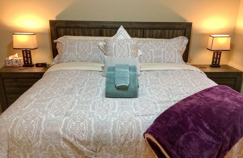 Warnick House | Mt. Baker Lodging Cabin 65 – SLEEPS 10!