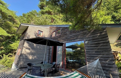 Fujikawaguchiko Cottage | Mt.Fuji view/2min walk Lake Saiko/private cottage/BBQ/5min drive Kawaguchi Lake