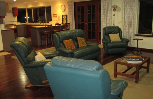 Willyung Other | Mt Willyung Retreat Albany is family friendly. Ideal for family reunions.
