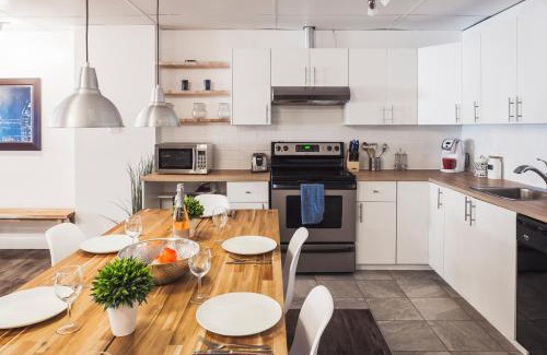 Plateau Mont Royal Apartment | MtlVacationRentals - The Entertainer