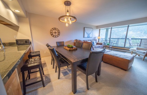 Keystone Condo | Mtn Views, Modern Furnishings, Shuttle to Slopes