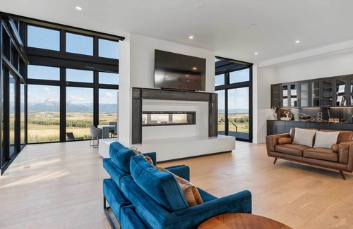 Tetonia House | Mtn Views & Private Hot Tub: Luxe Tetonia Retreat