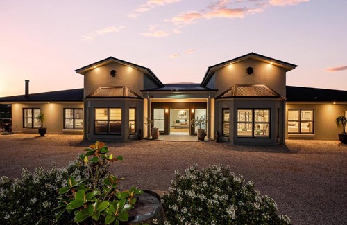 Bombira House | Mudgee Guesthouse