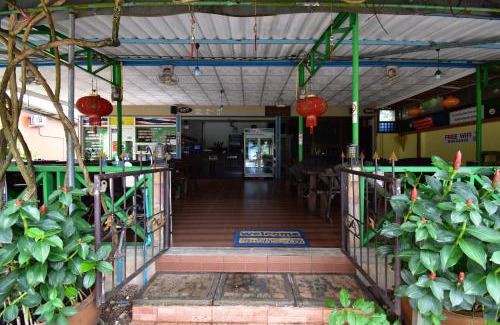Bang Phra House | Mukda Guesthouse