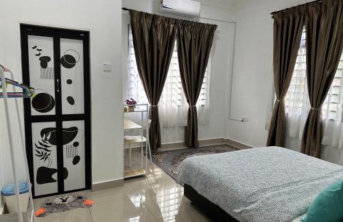 Kampung Rawa House | Mummy Firdhan Homestay