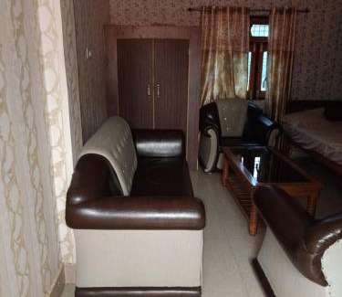 Maharajganj House | Munna Homestay