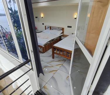 Munroe Island House | Munroe Riverside Homestay