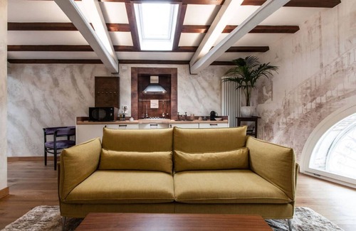 Longa Apartment | MURANO Suites | RUBINO