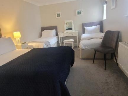 Dingle Bed & Breakfast | Murphy's Pub and Bed & Breakfast