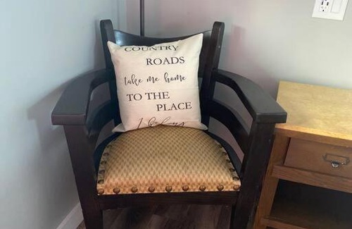 Catskill House | Murphys Law Inn 1