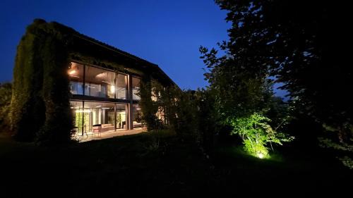 La Morra Apartment | Murrae Loft