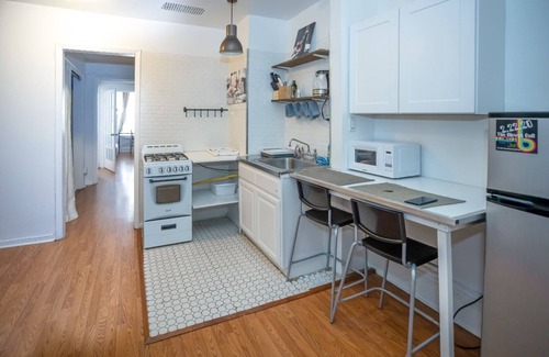 Rose Hill Apartment | Murray Hill - Empire state ~ Grand central 4 Bedrooms Large