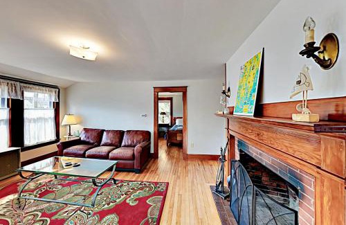 Bayville House | Murray Hill Waterside
