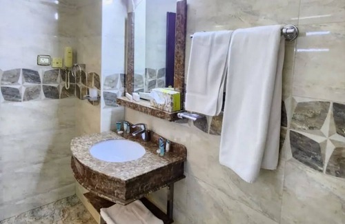 Seeb Hotel | Muscat Horizon Hotel